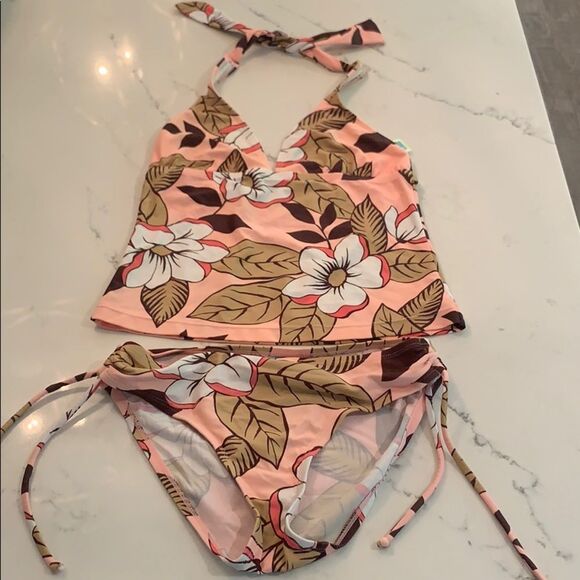 Floral Tankini size small - Picture 1 of 8